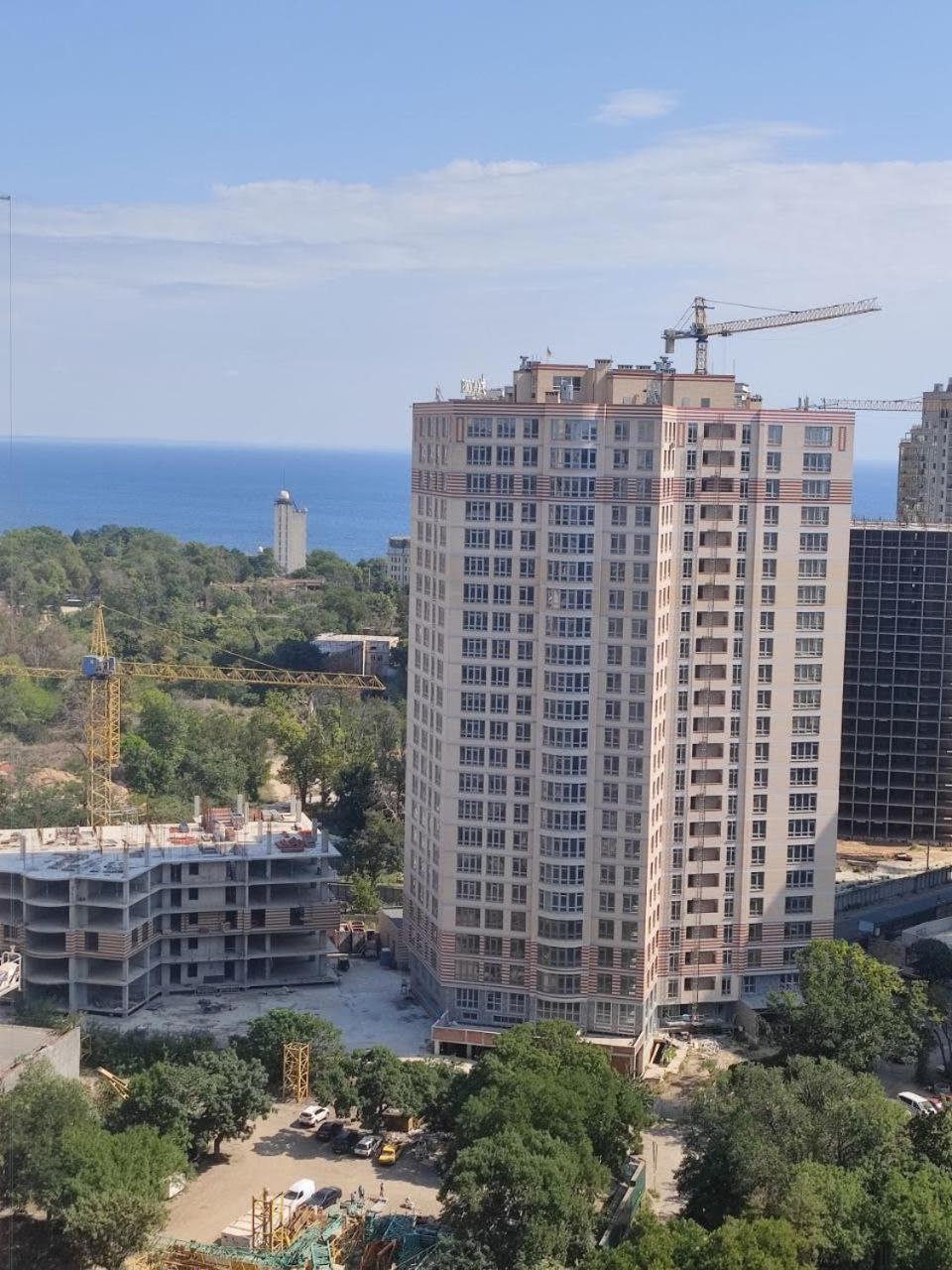 Arcadia Vip Apartments Sea View! 敖德萨 外观 照片